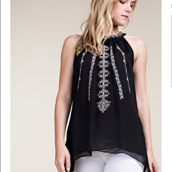 Vocal Tops - New vocal black tank with design